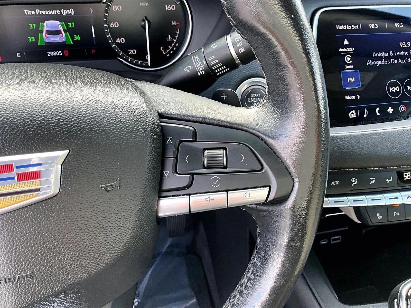 2023 Cadillac XT4 Luxury