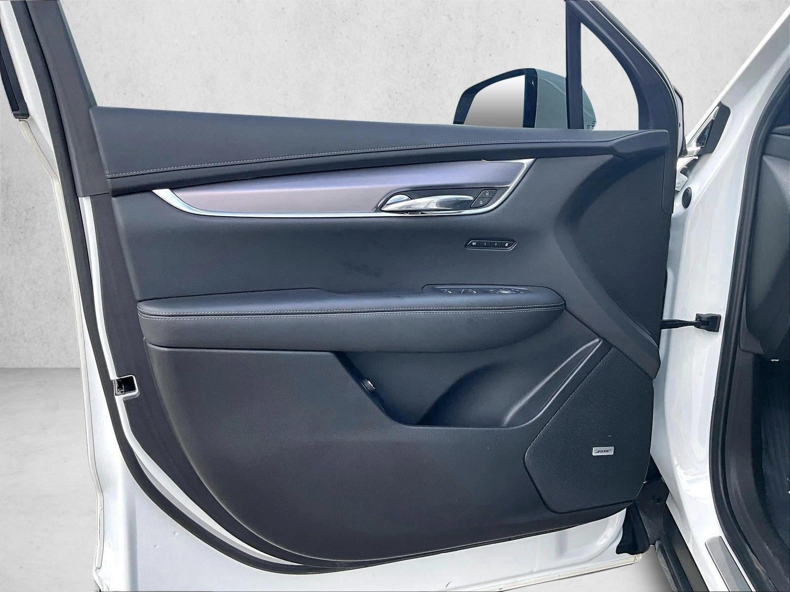 2023 Cadillac XT6 Luxury