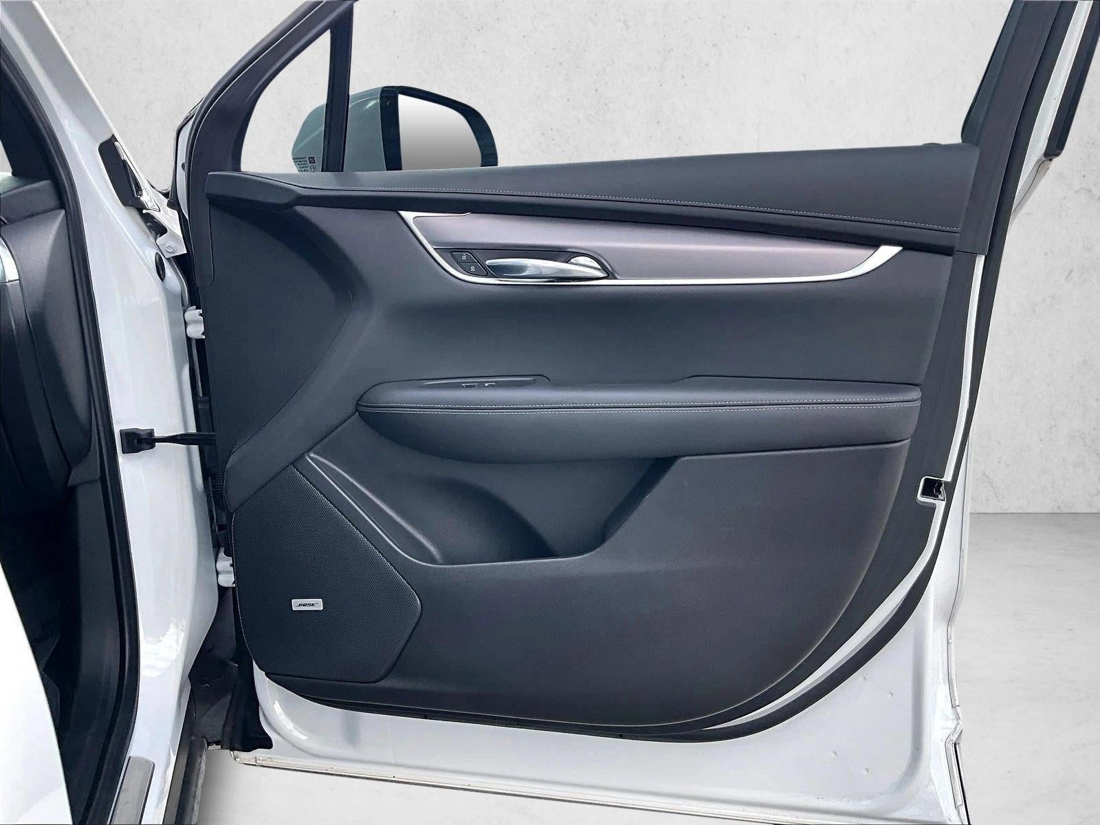 2023 Cadillac XT6 Luxury