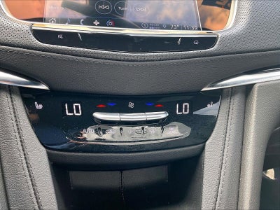 2023 Cadillac XT6 Luxury