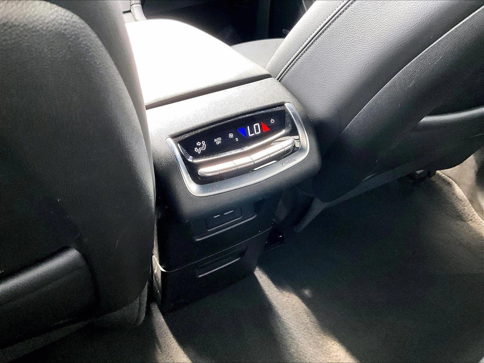 2023 Cadillac XT6 Luxury