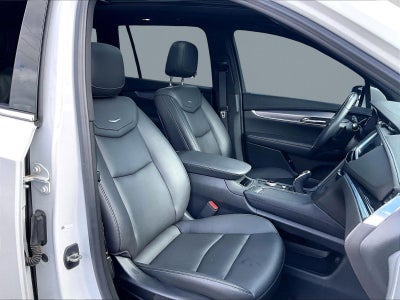 2023 Cadillac XT6 Luxury