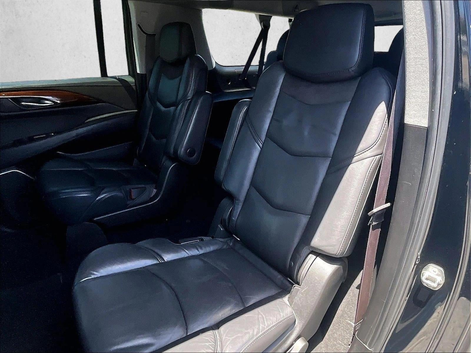 2017 Cadillac Escalade ESV Luxury