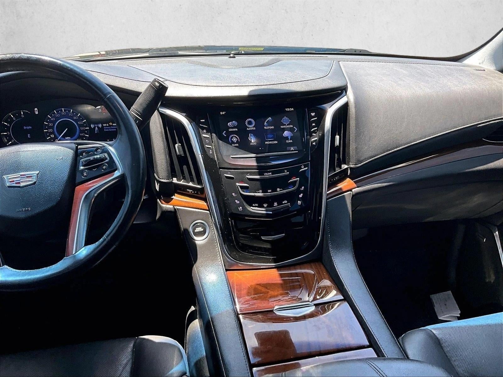 2017 Cadillac Escalade ESV Luxury