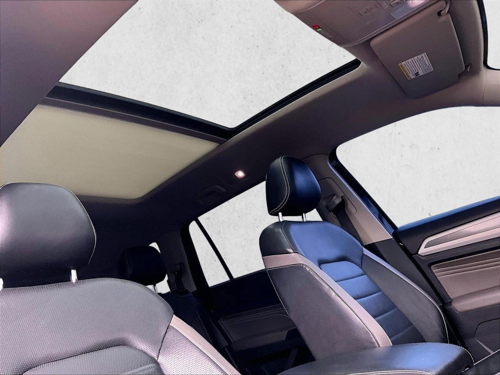 2022 Volkswagen Atlas 3.6L V6 SEL Premium R-Line