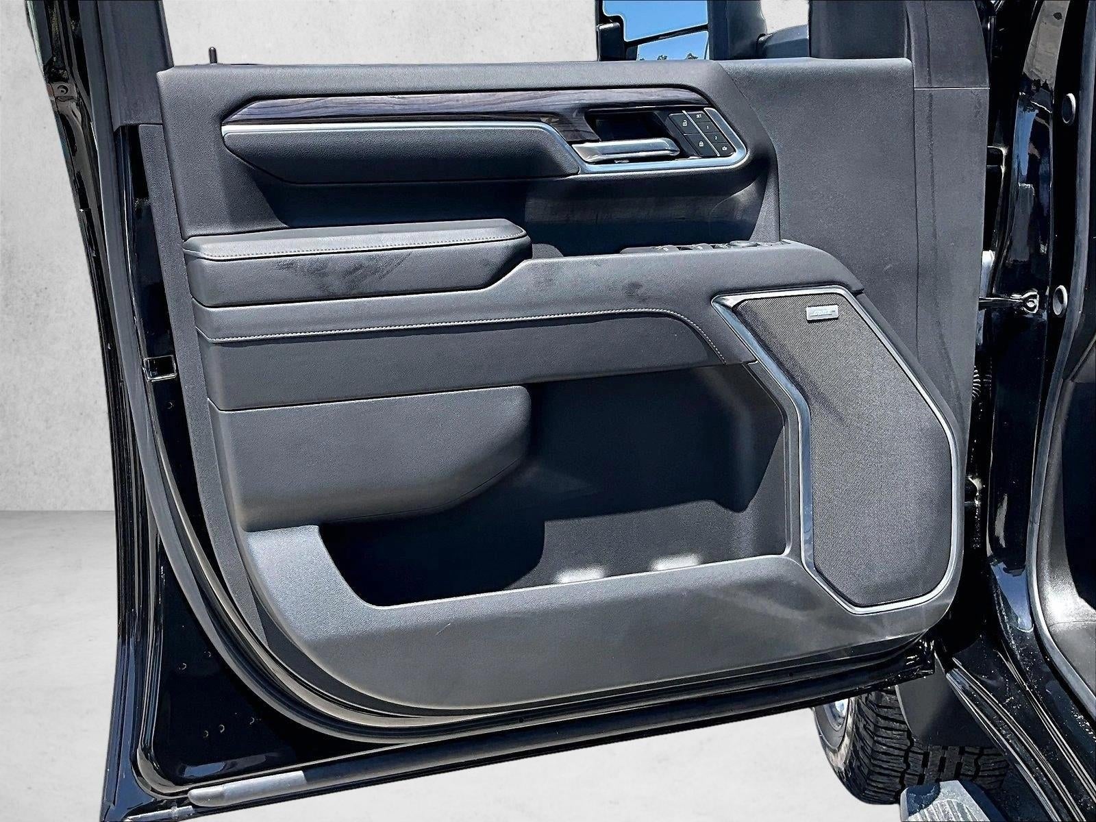 2025 Chevrolet Silverado 3500 HD LTZ
