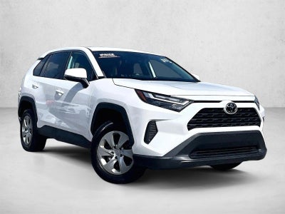 2023 Toyota RAV4 LE