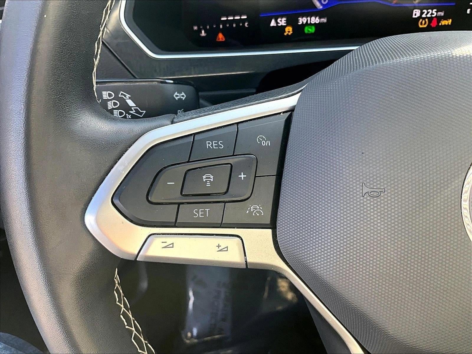 2023 Volkswagen Tiguan SE