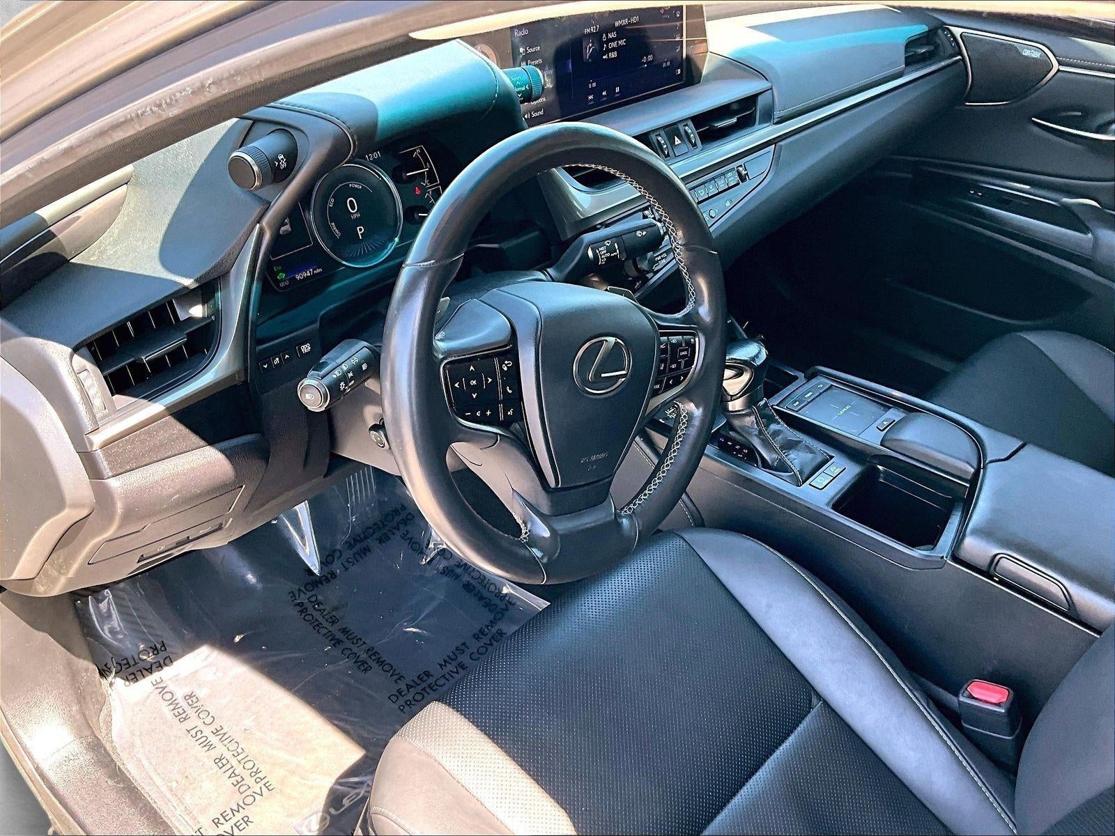 2020 Lexus ES 