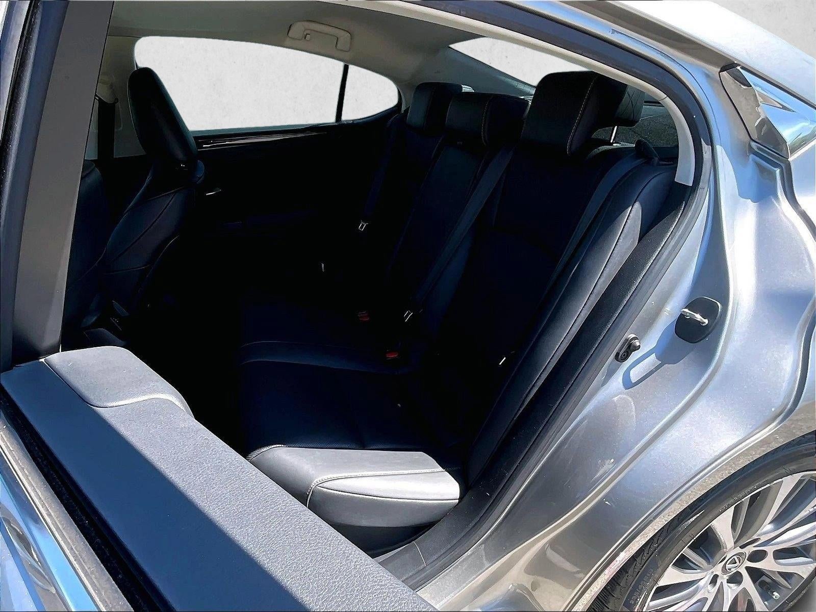 2020 Lexus ES 