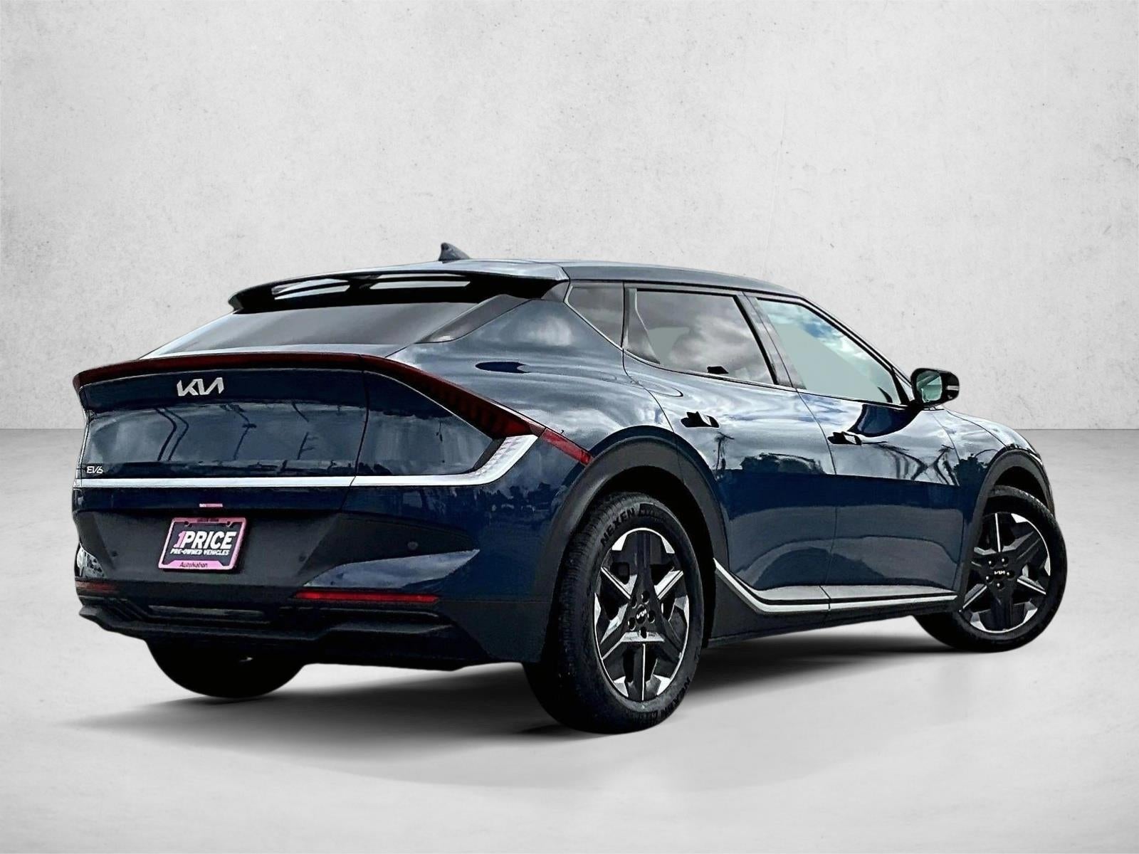 2025 Kia EV6 Light