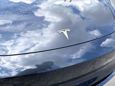2025 Tesla Model 3 Long Range