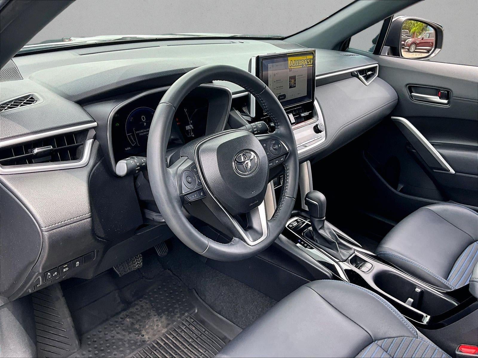 2025 Toyota Corolla Cross Hybrid XSE