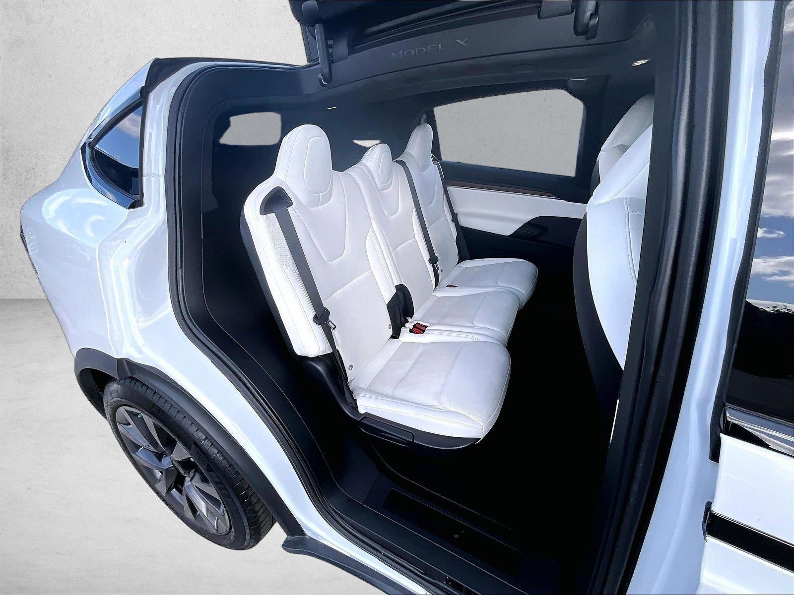 2023 Tesla Model X Base