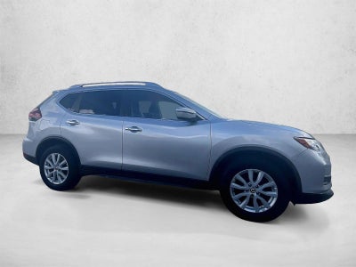 2020 Nissan Rogue SV FWD