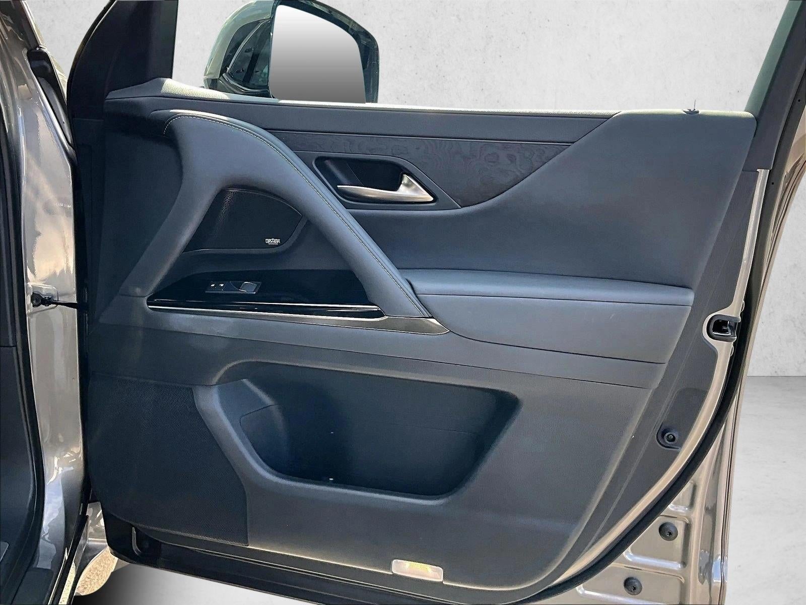 2023 Lexus LX LX 600 Premium