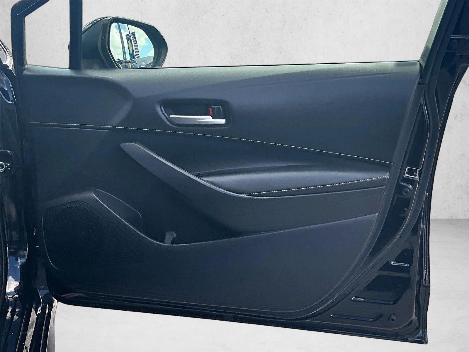 2021 Toyota Corolla Hatchback SE