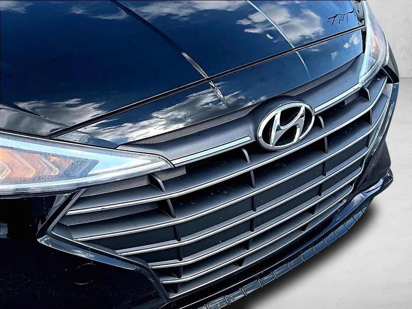 2020 Hyundai Elantra SE