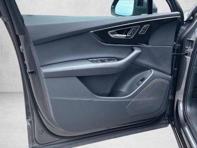 2022 Audi Q7 Premium 45 TFSI quattro Tiptronic