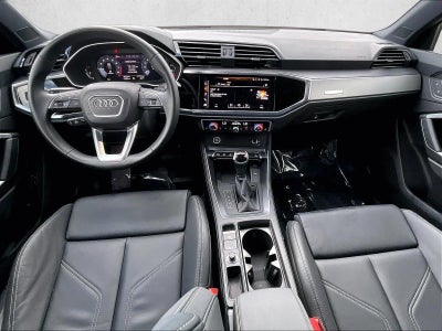2025 Audi Q3 Premium 45 TFSI S line quattro Tiptronic