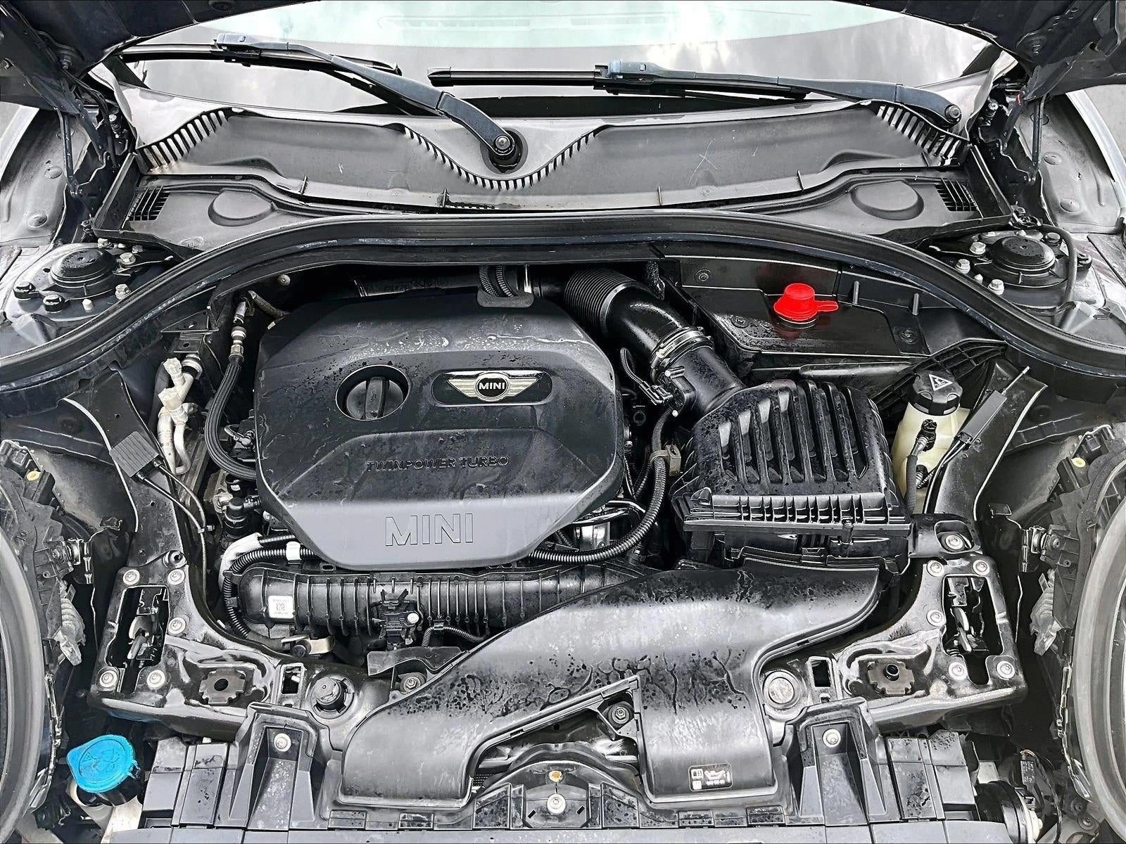 2017 MINI Clubman John Cooper Works