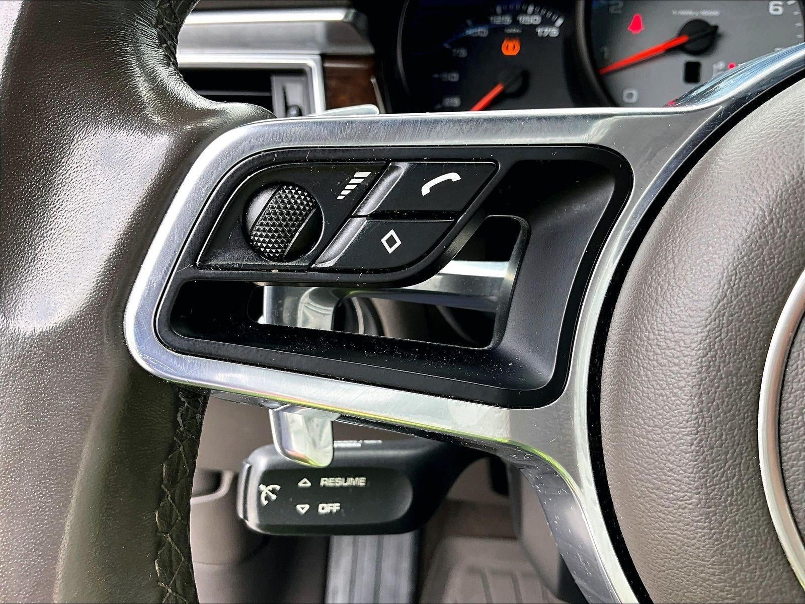 2017 Porsche Macan S