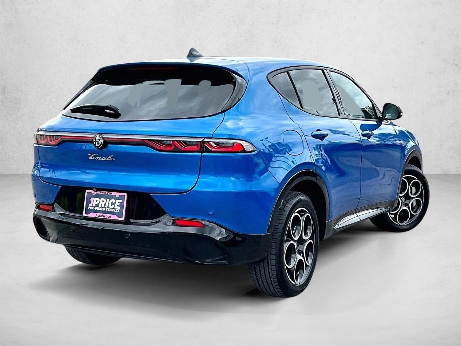 2025 Alfa Romeo Tonale Base