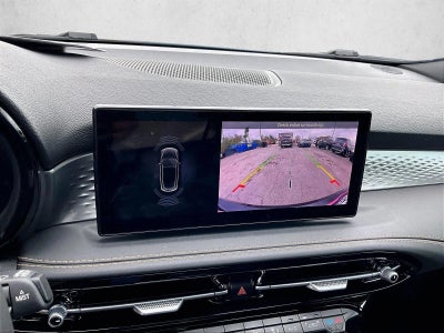 2025 Alfa Romeo Tonale Base