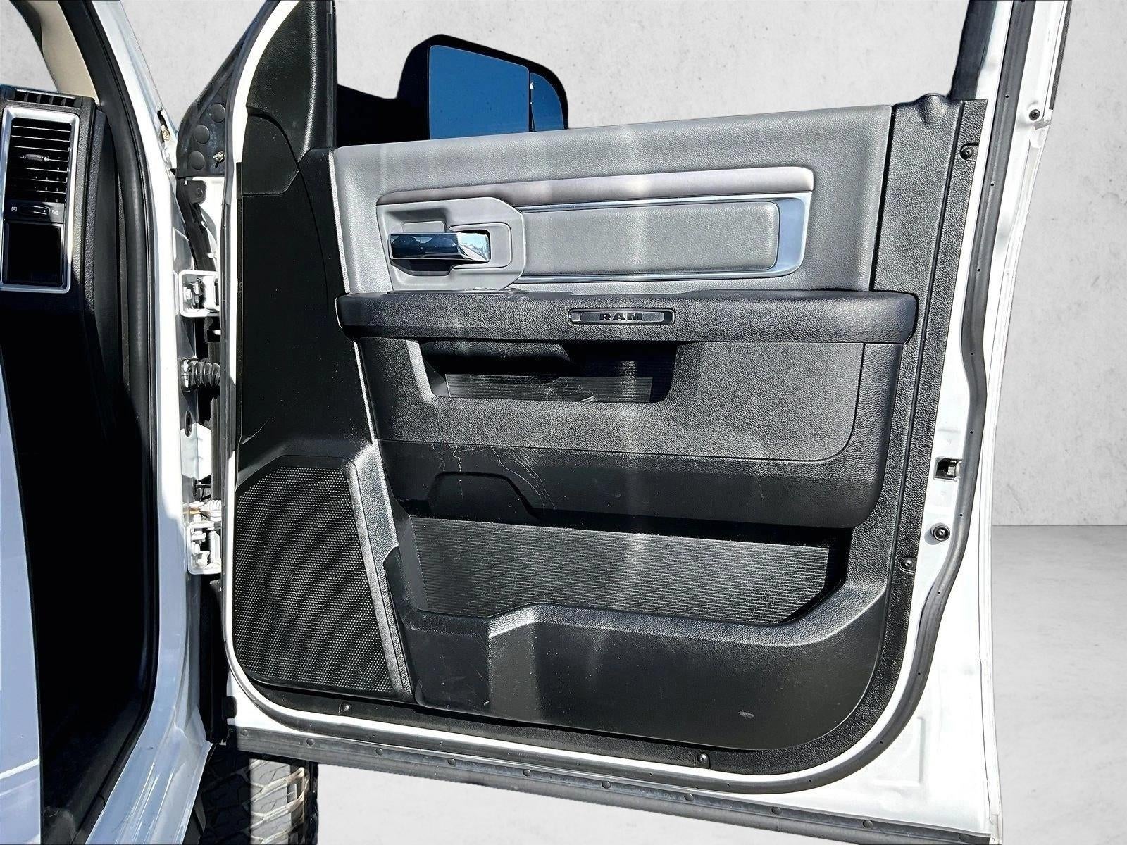 2021 RAM 1500 Classic SLT