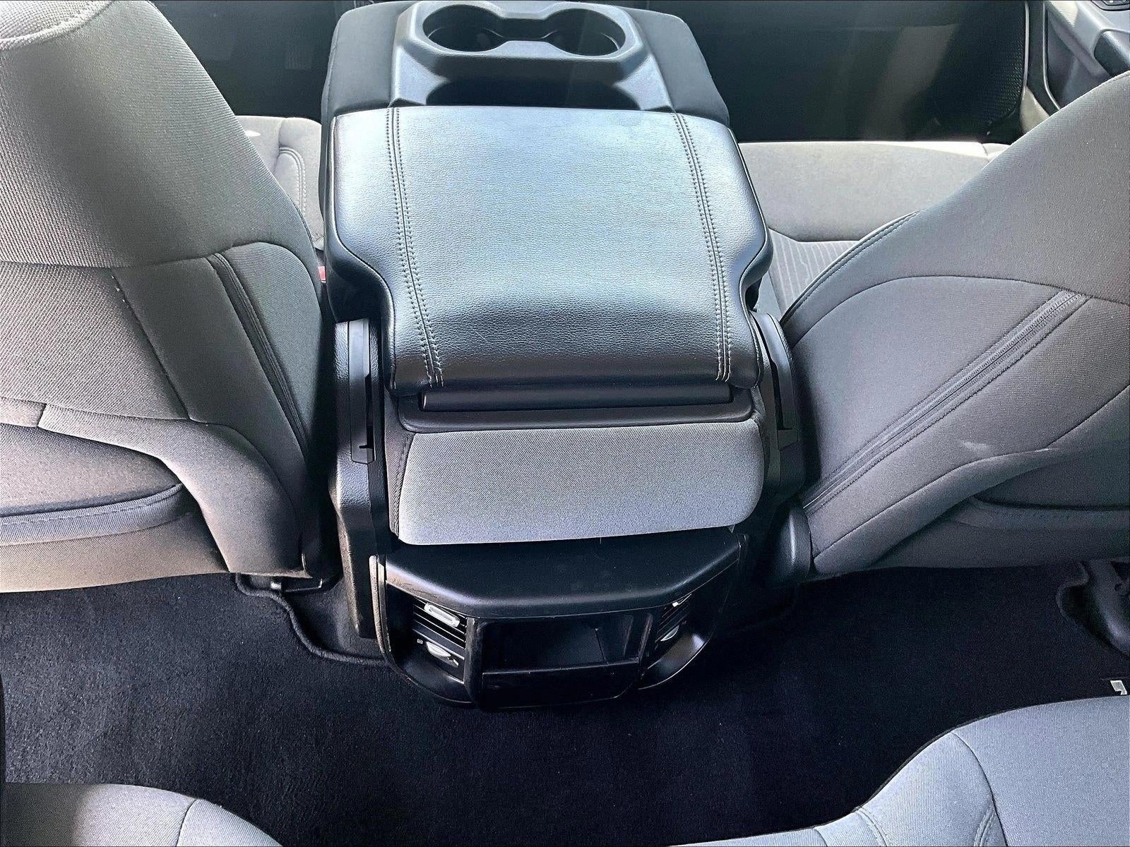 2020 RAM 1500 Big Horn Quad Cab 4x2 6'4" Box