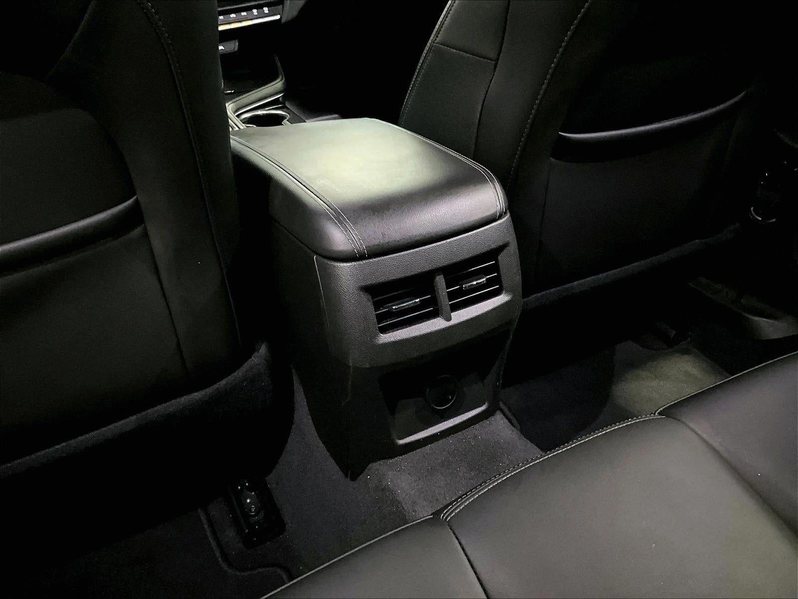 2024 Cadillac CT4 Luxury