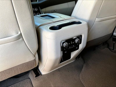 2021 GMC Yukon XL Base