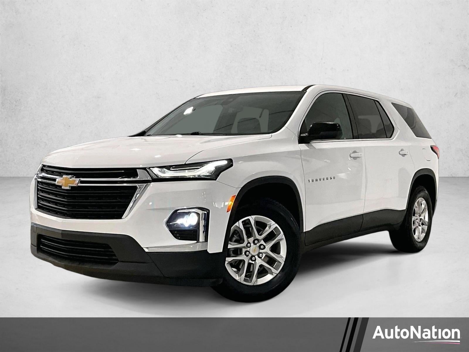 2023 Chevrolet Traverse FWD LS's photo