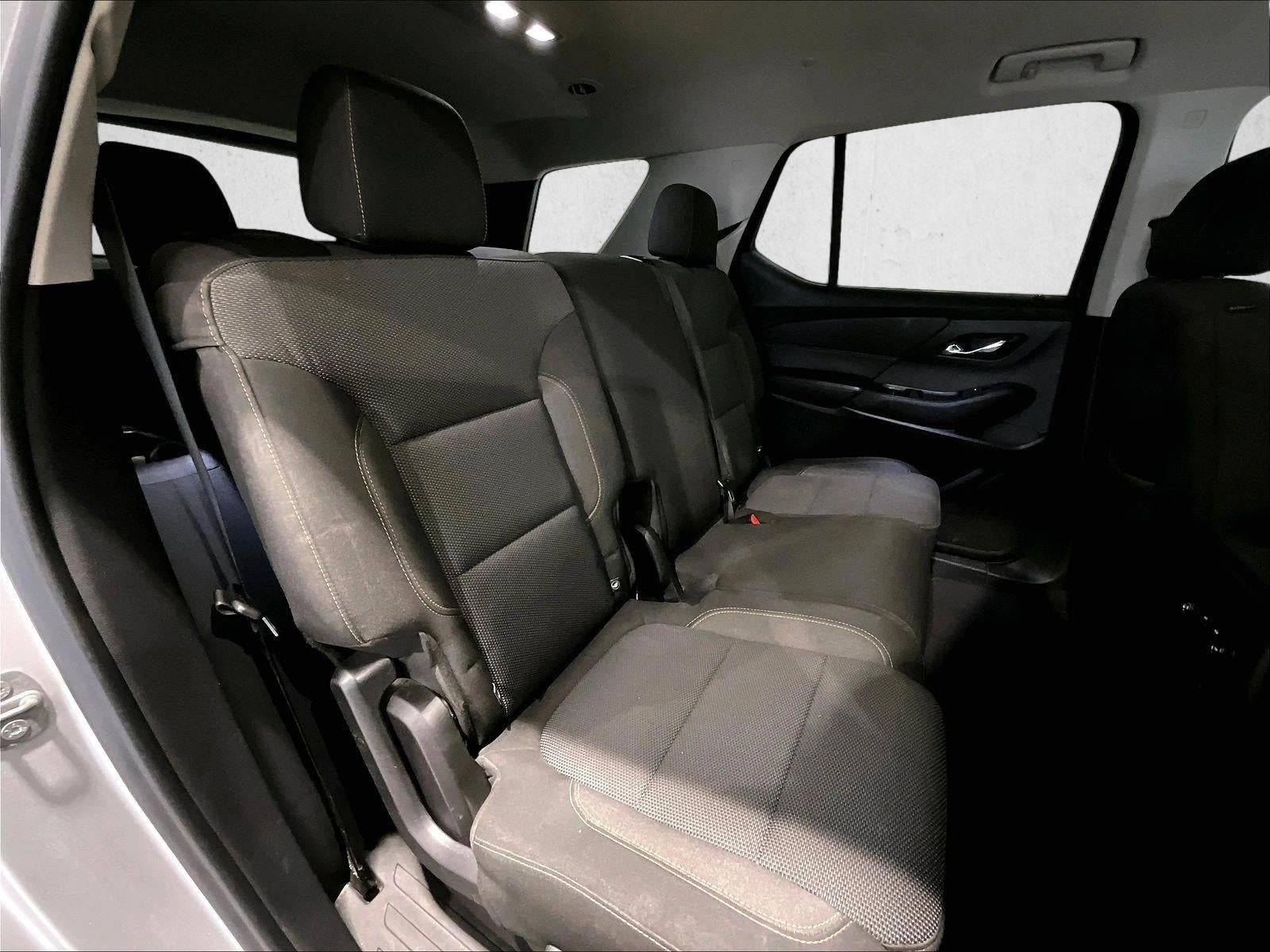 2021 Chevrolet Traverse LS