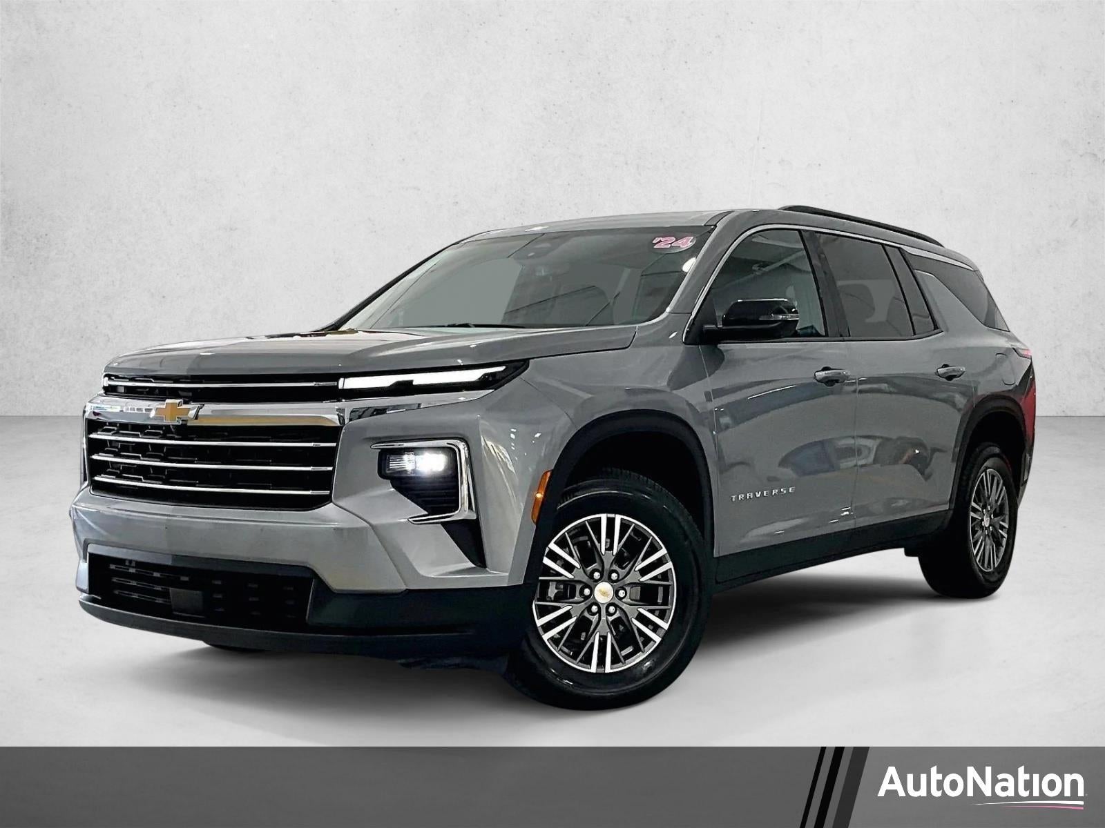 2024 Chevrolet Traverse LT