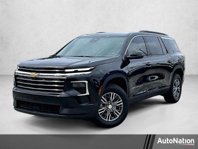 2025 Chevrolet Traverse LT