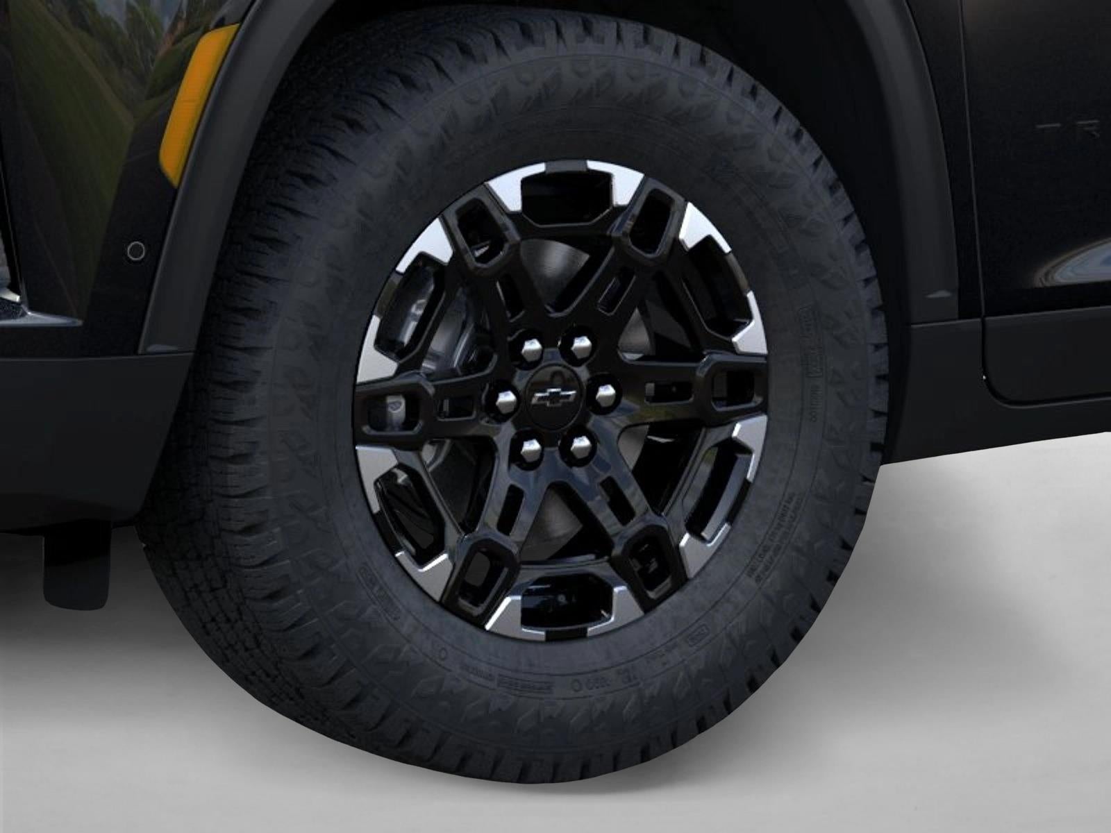 2027 Chevrolet Traverse Z71 - Photo 9