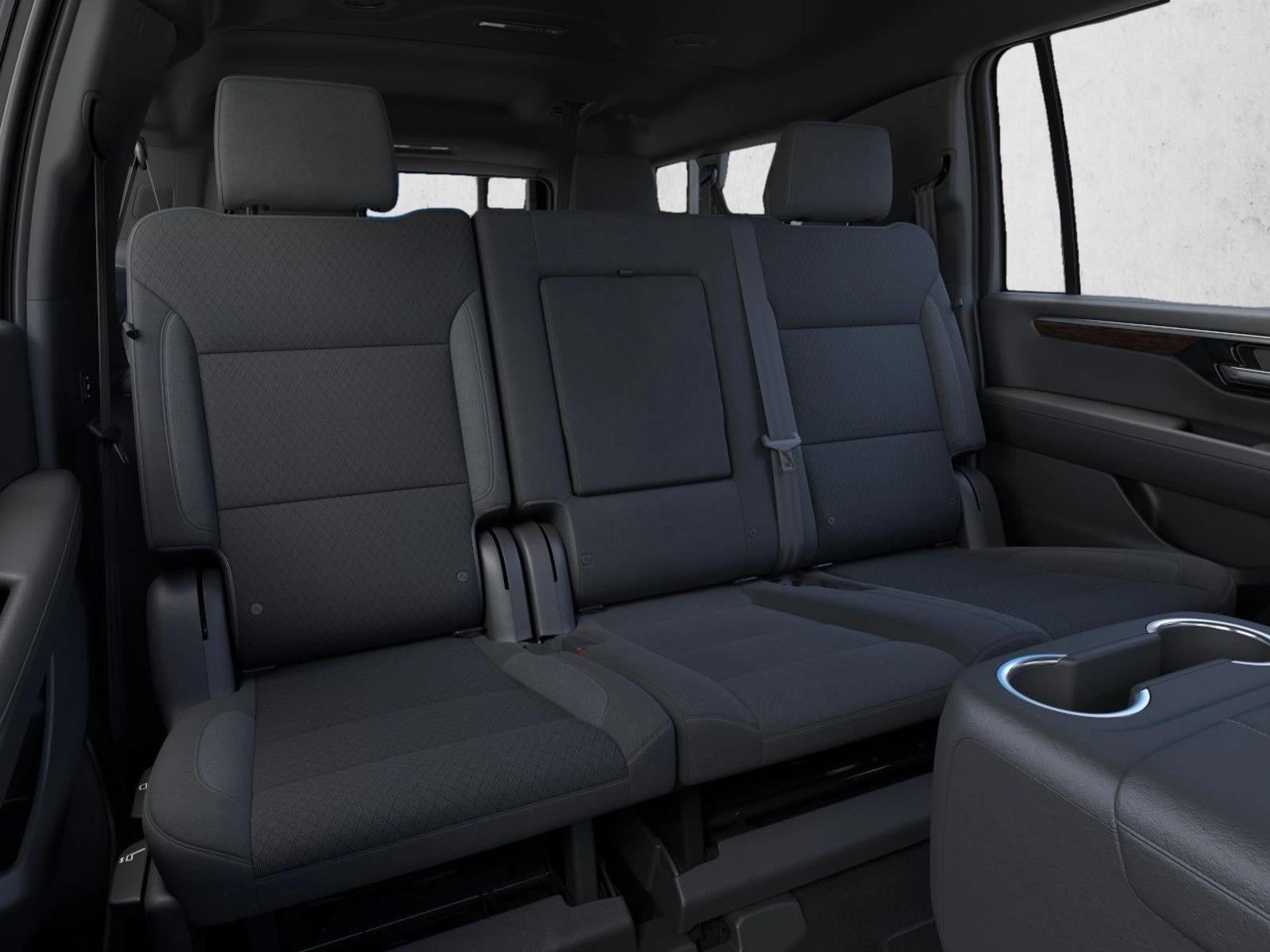2026 Chevrolet Suburban LS - Photo 17