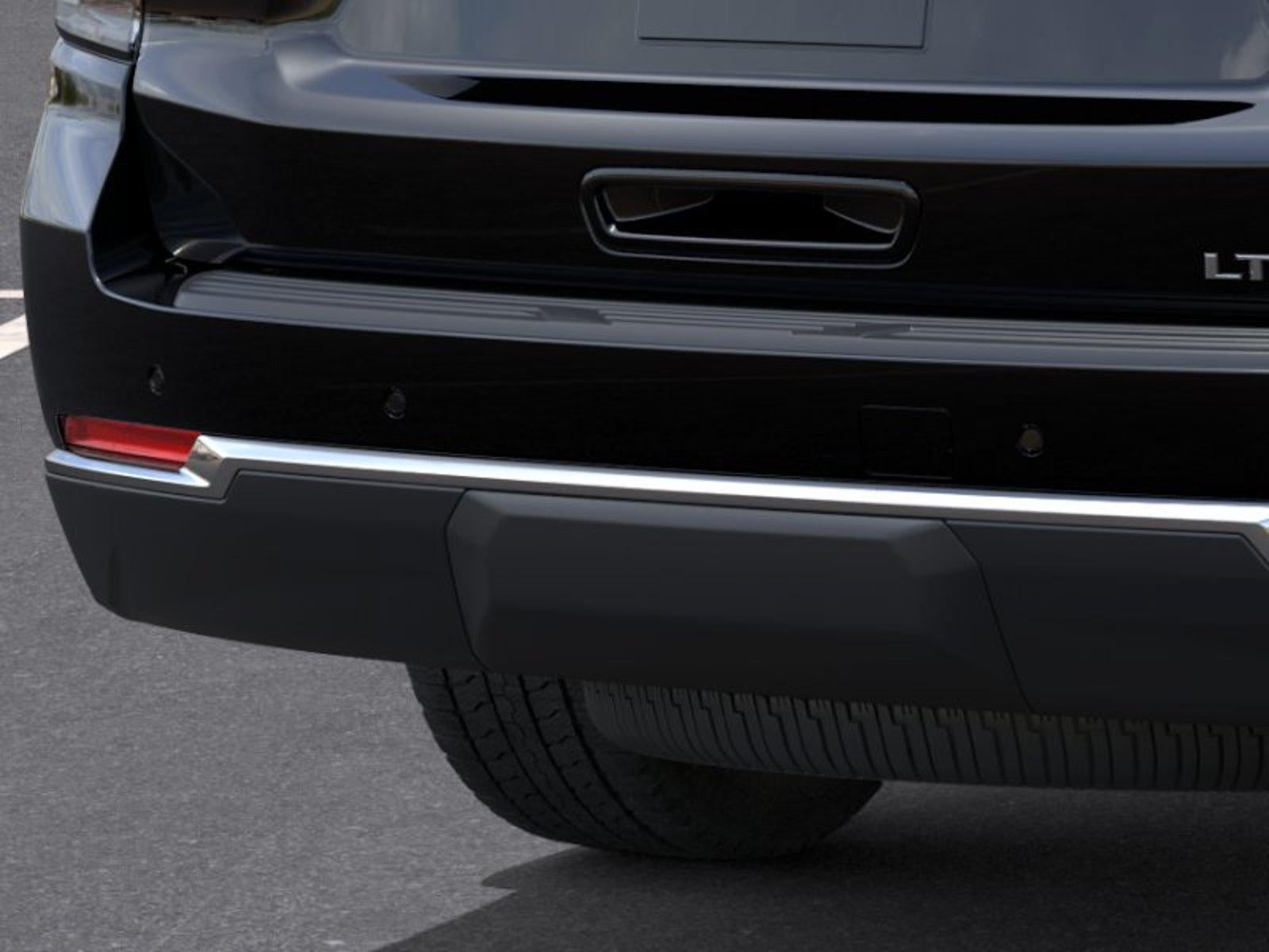 2026 Chevrolet Suburban LT - Photo 14