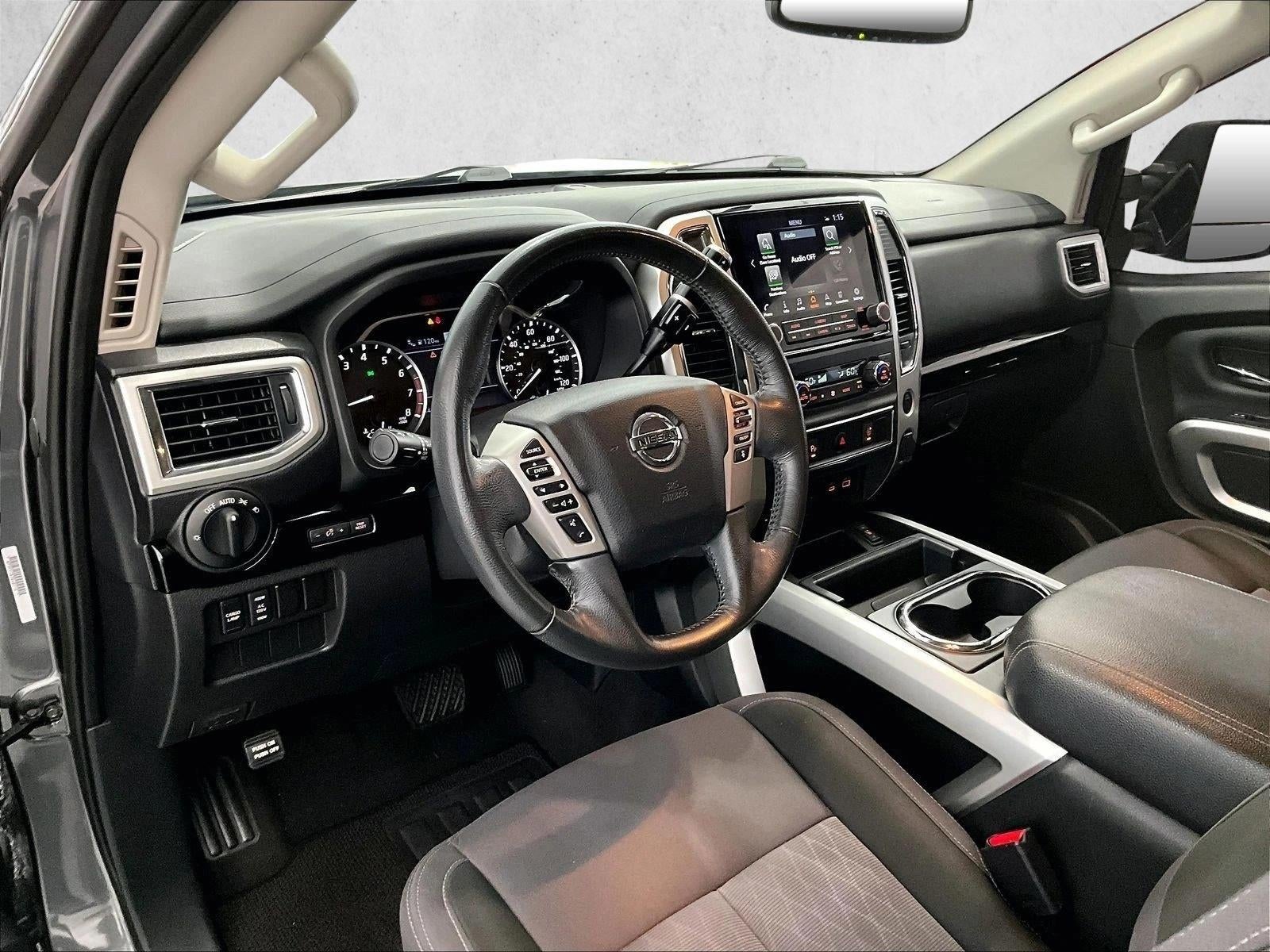 2021 Nissan TITAN Crew Cab SV 4x2