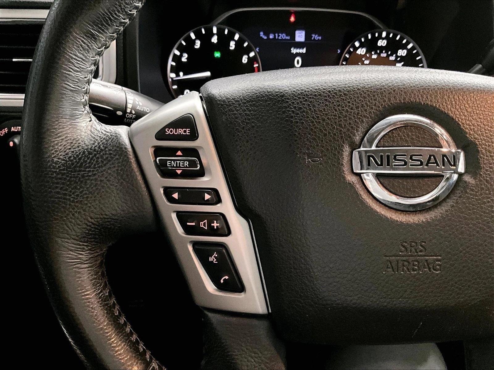2021 Nissan TITAN Crew Cab SV 4x2