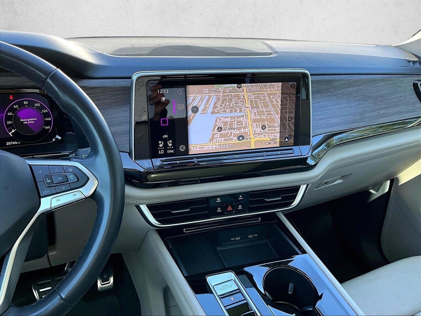 2024 Volkswagen Atlas 2.0T SEL Premium R-Line