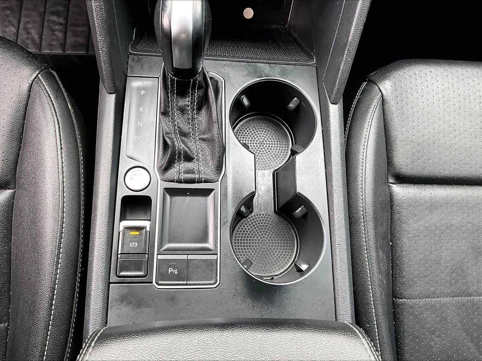 2021 Volkswagen Atlas 2.0T SE w/Technology