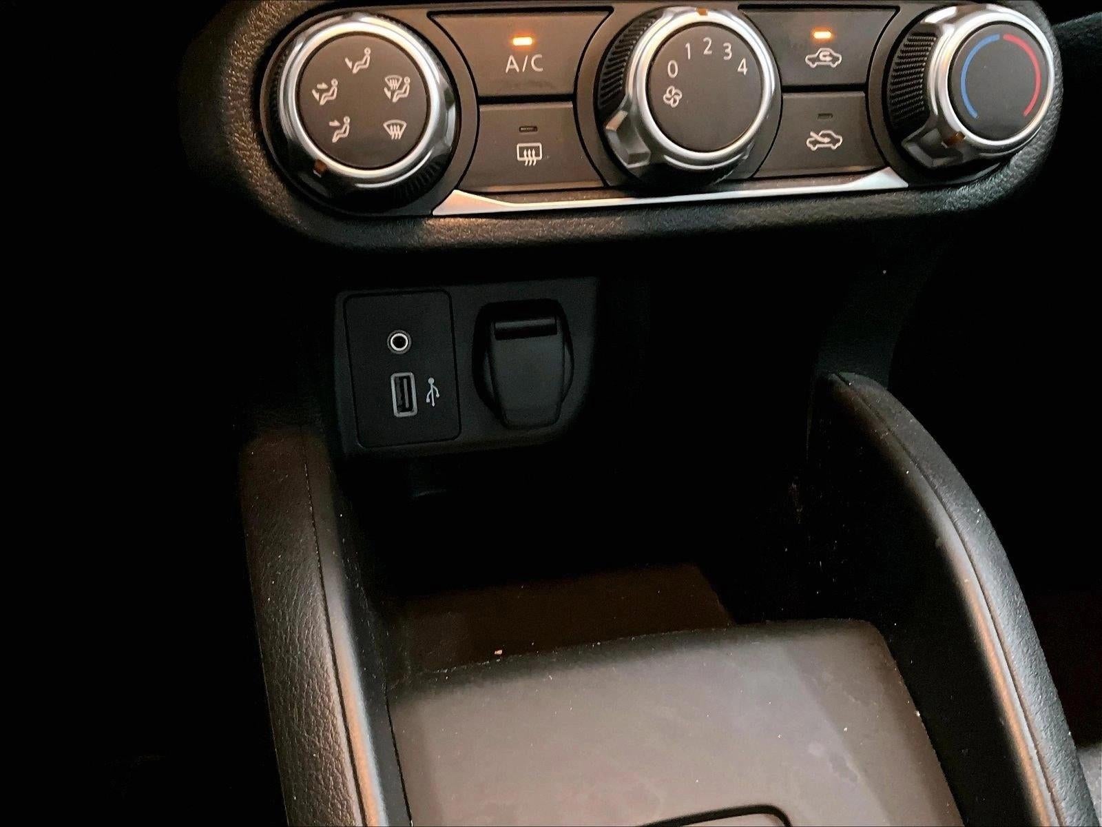 2024 Nissan Versa 1.6 S