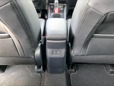 2025 Nissan Kicks SR FWD