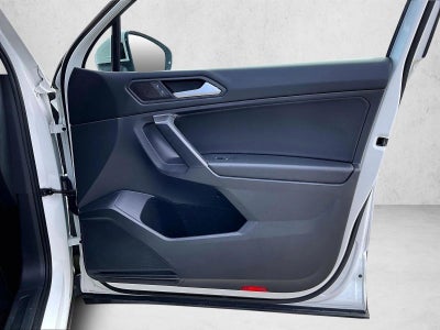 2021 Volkswagen Tiguan Base