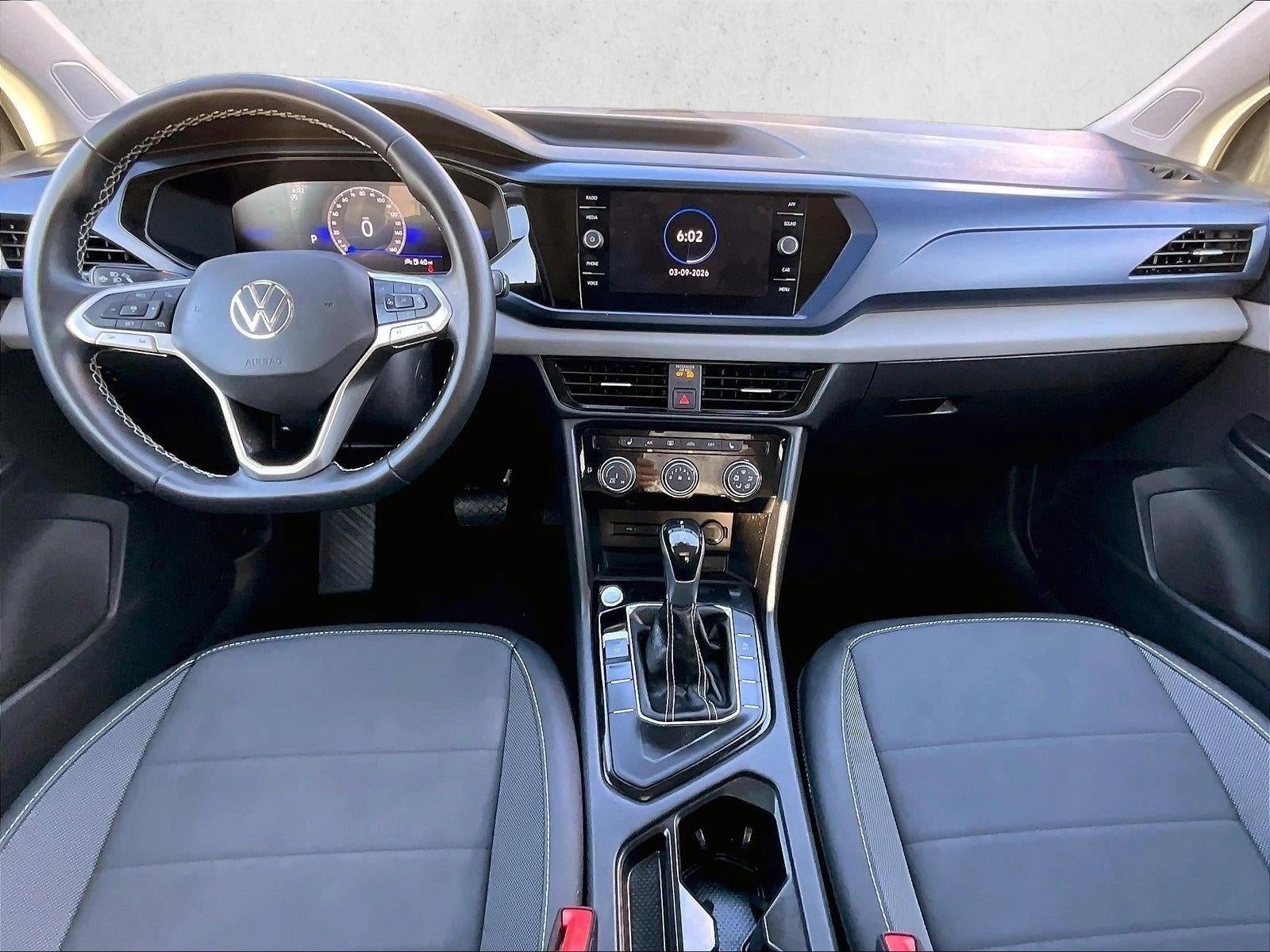 2023 Volkswagen Taos SE