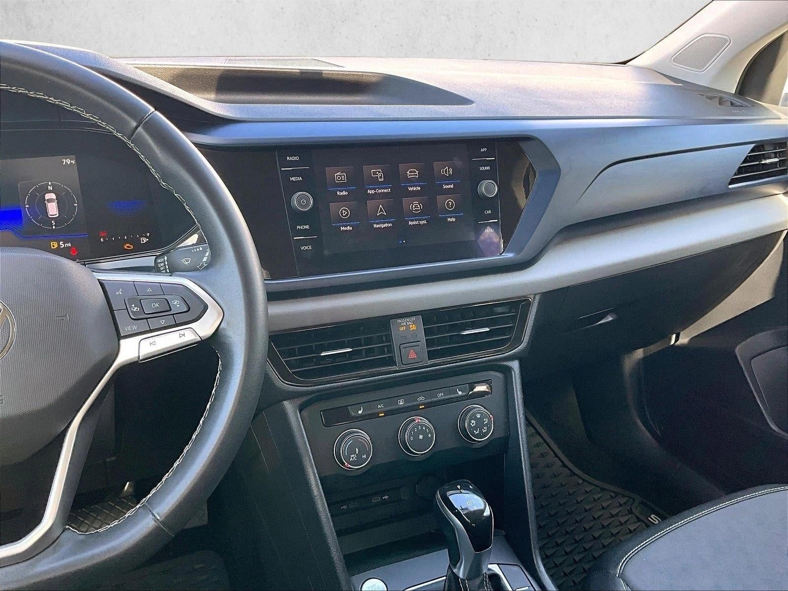 2022 Volkswagen Taos SE