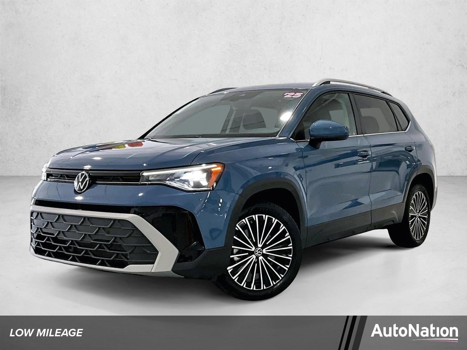 2025 Volkswagen Taos SE