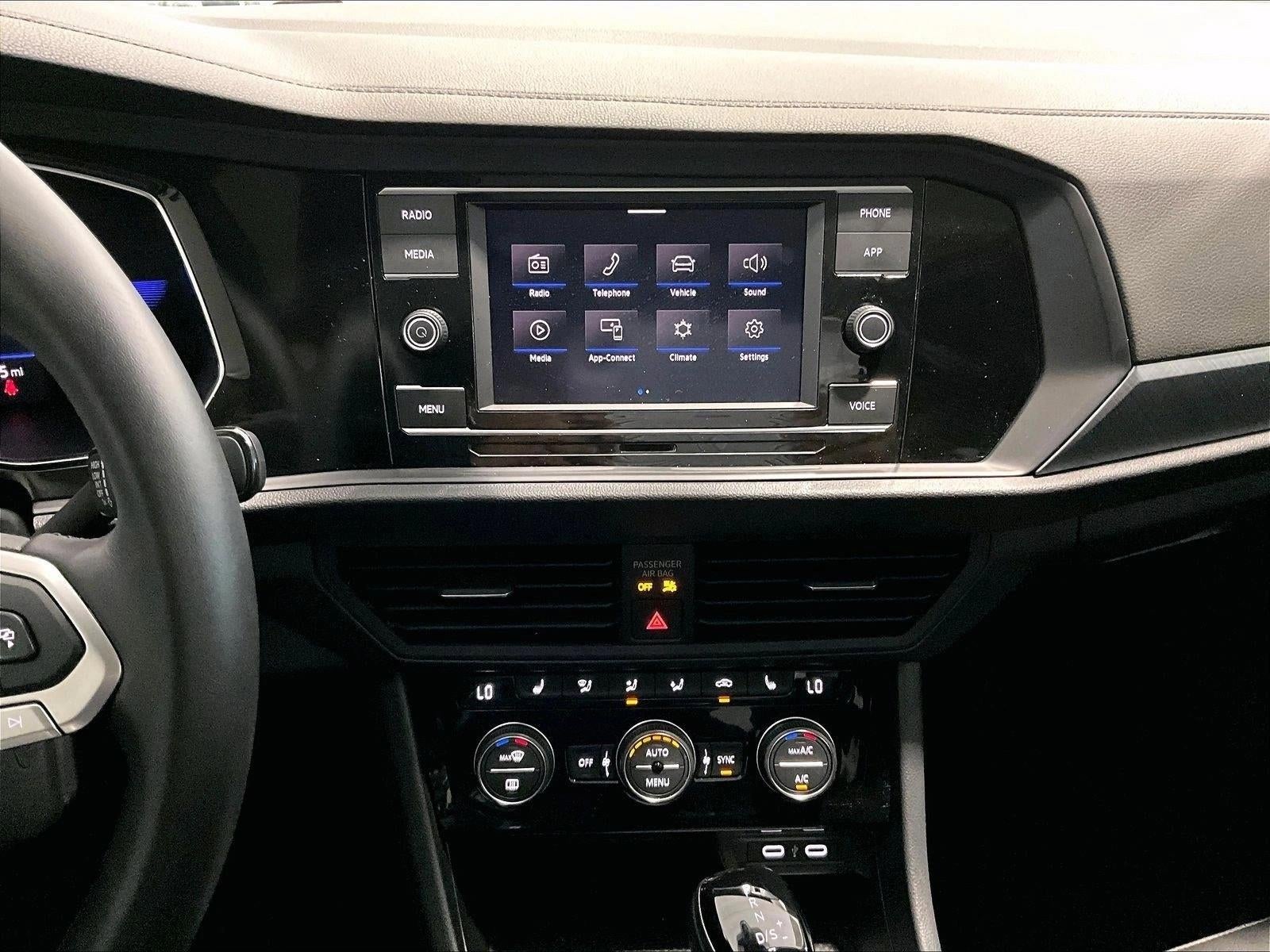 2024 Volkswagen Jetta SE